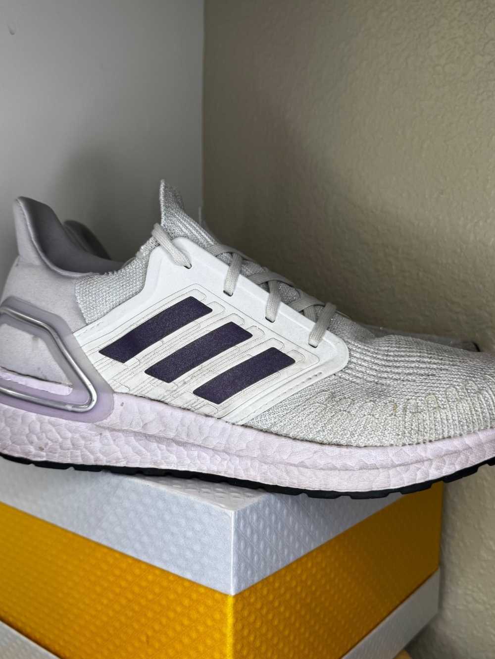 adidas UltraBoost S&L White Purple Boost Running Shoes Men’s 11 PYV 702001